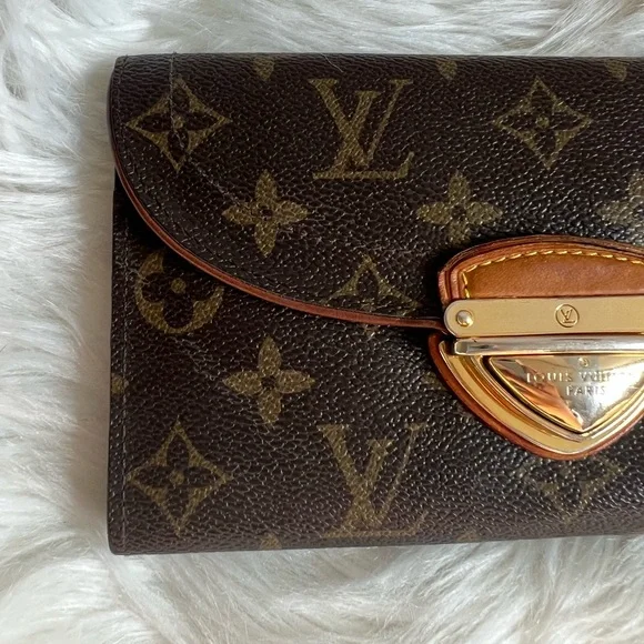 Louis Vuitton Monogram Eugenie Wallet - Picture 2 of 15